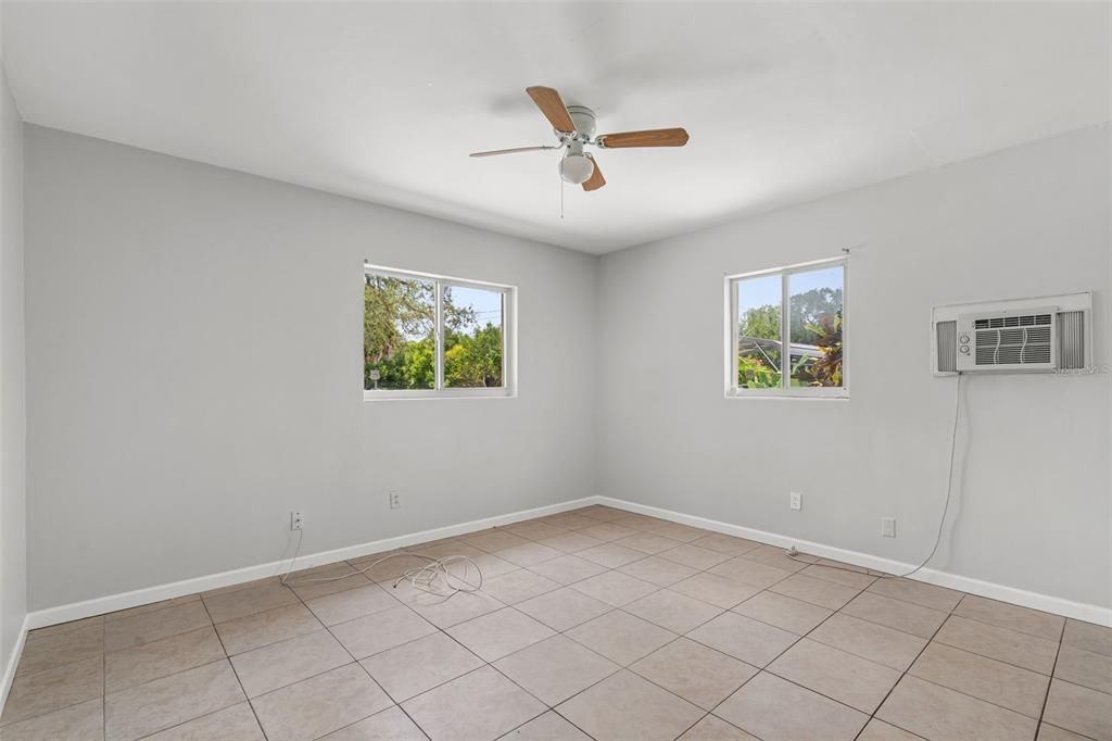 For Sale: $449,995 (4 beds, 0 baths, 1663 Square Feet)