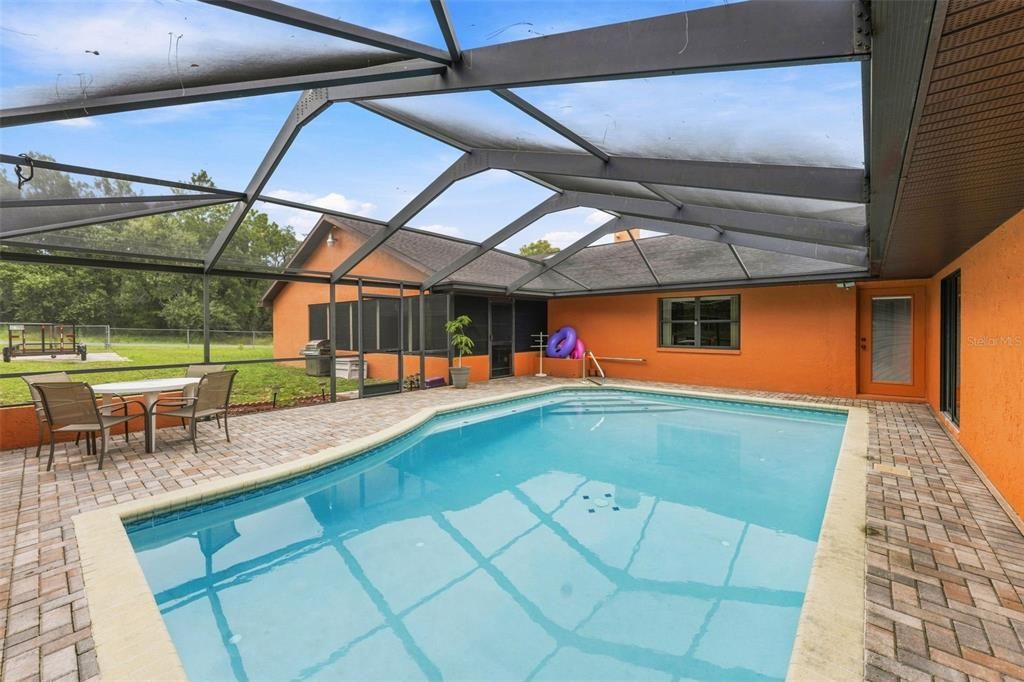For Sale: $495,000 (5 beds, 3 baths, 3540 Square Feet)