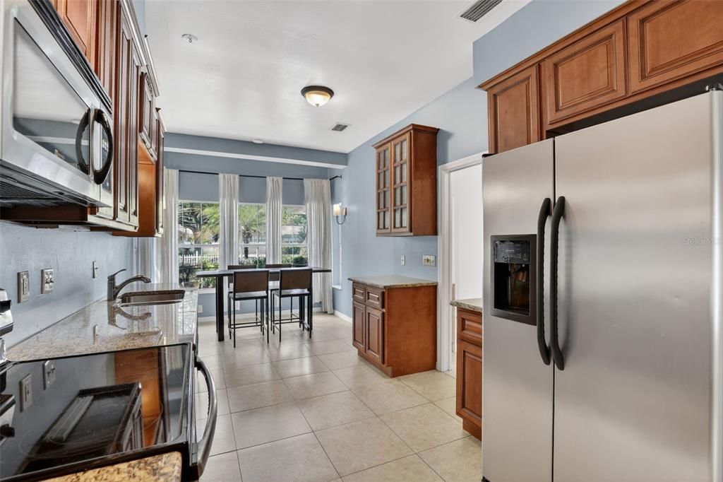 В аренду: $4,200 (3 спален, 2 ванн, 2015 Квадратных фут)