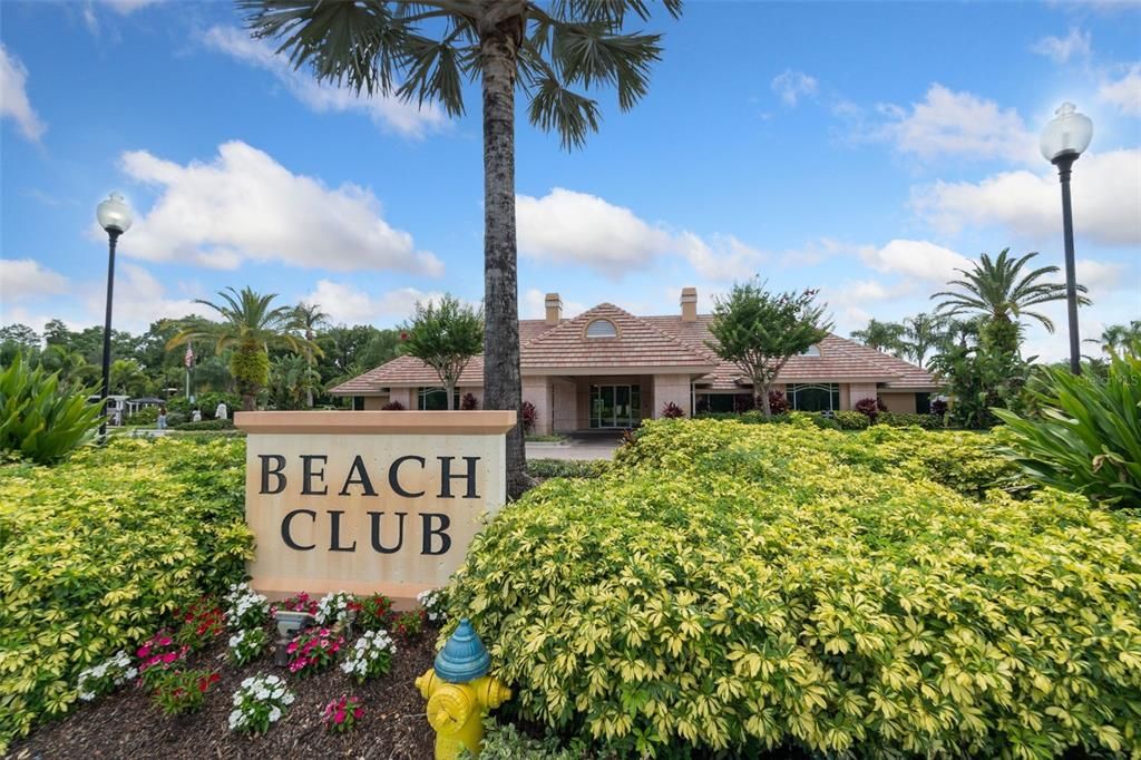 For Sale: $599,999 (5 beds, 4 baths, 3537 Square Feet)