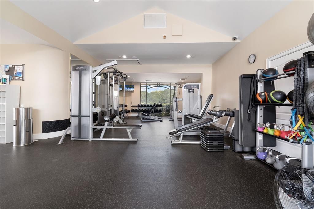 For Sale: $599,999 (5 beds, 4 baths, 3537 Square Feet)