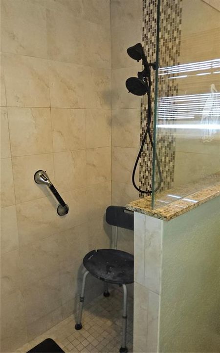 For Sale: $349,900 (3 beds, 2 baths, 1482 Square Feet)