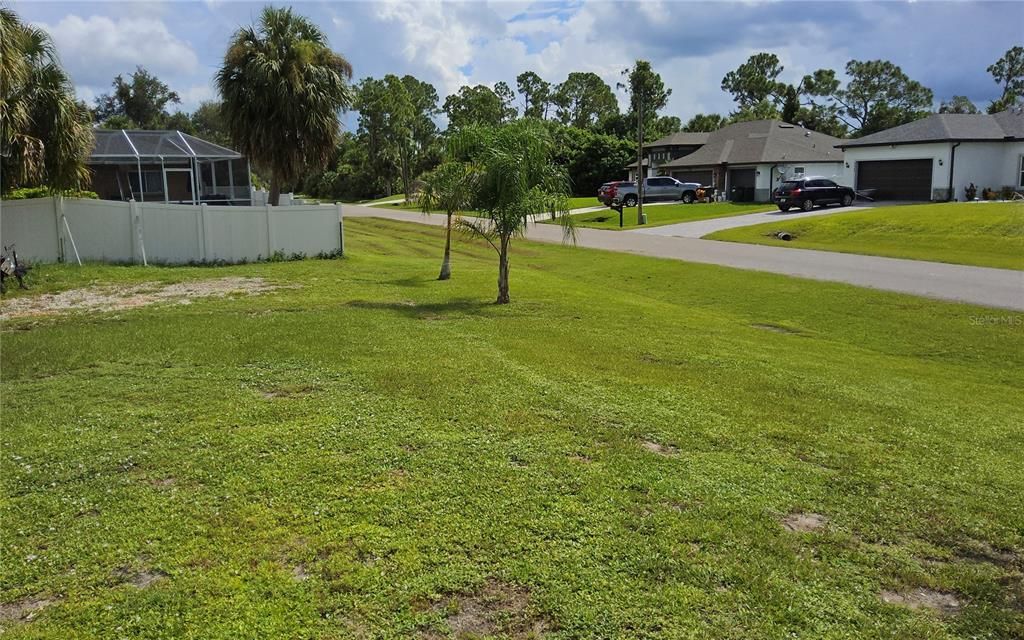 For Sale: $349,900 (3 beds, 2 baths, 1482 Square Feet)