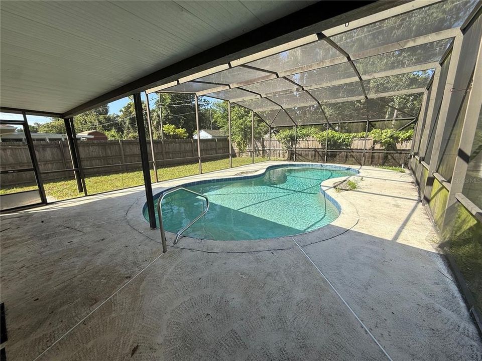 En Venta: $195,000 (3 camas, 2 baños, 1315 Pies cuadrados)