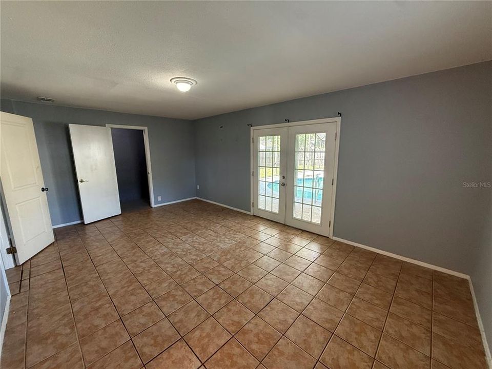 En Venta: $195,000 (3 camas, 2 baños, 1315 Pies cuadrados)