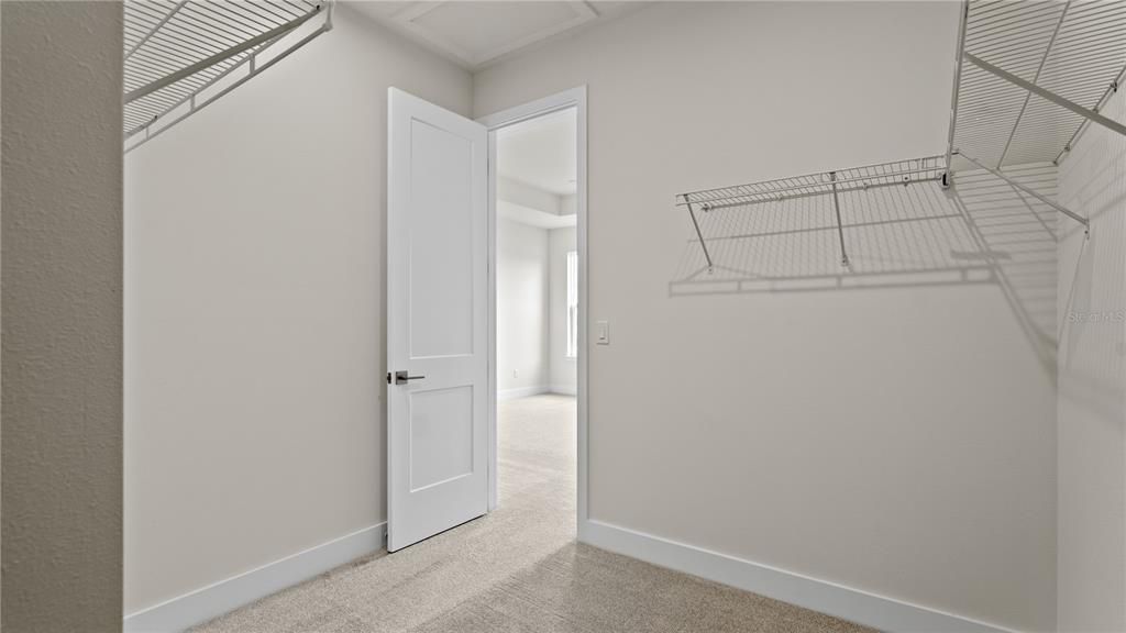 For Sale: $475,390 (3 beds, 3 baths, 2035 Square Feet)