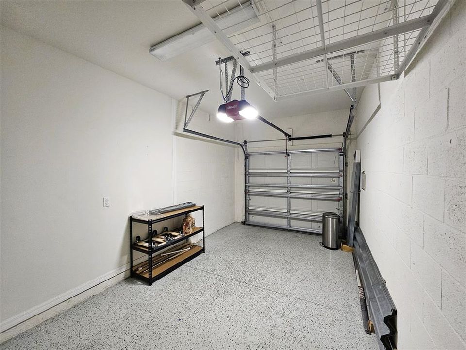 В аренду: $2,000 (3 спален, 2 ванн, 1400 Квадратных фут)