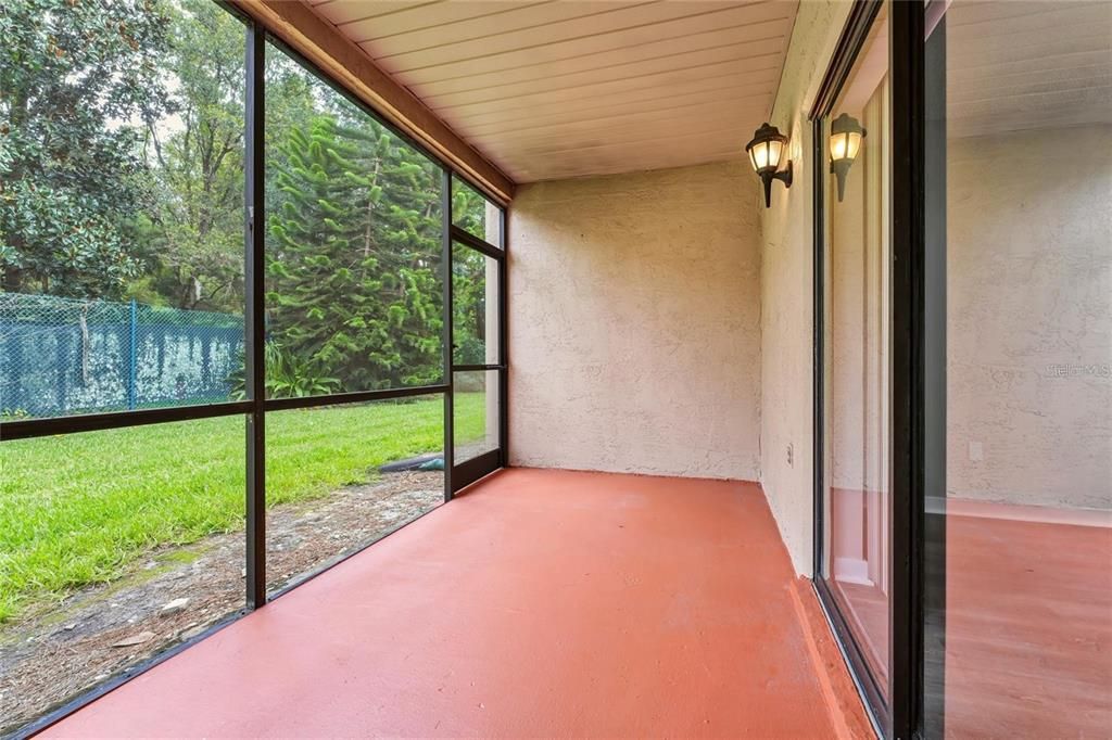 For Rent: $2,150 (3 beds, 2 baths, 1169 Square Feet)