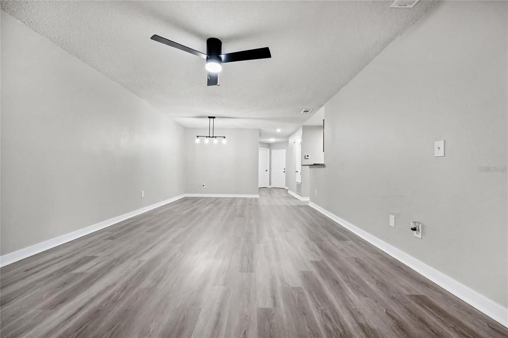 For Rent: $2,150 (3 beds, 2 baths, 1169 Square Feet)