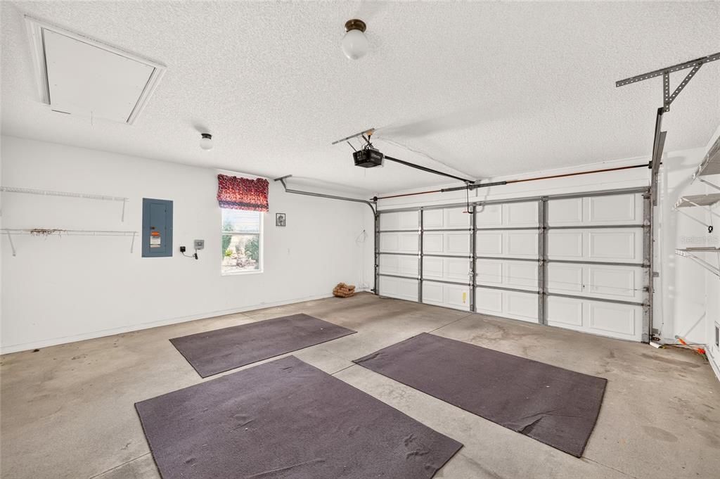 For Sale: $259,900 (2 beds, 2 baths, 1092 Square Feet)
