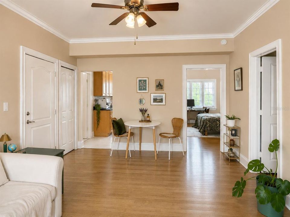En Venta: $250,000 (1 camas, 1 baños, 645 Pies cuadrados)