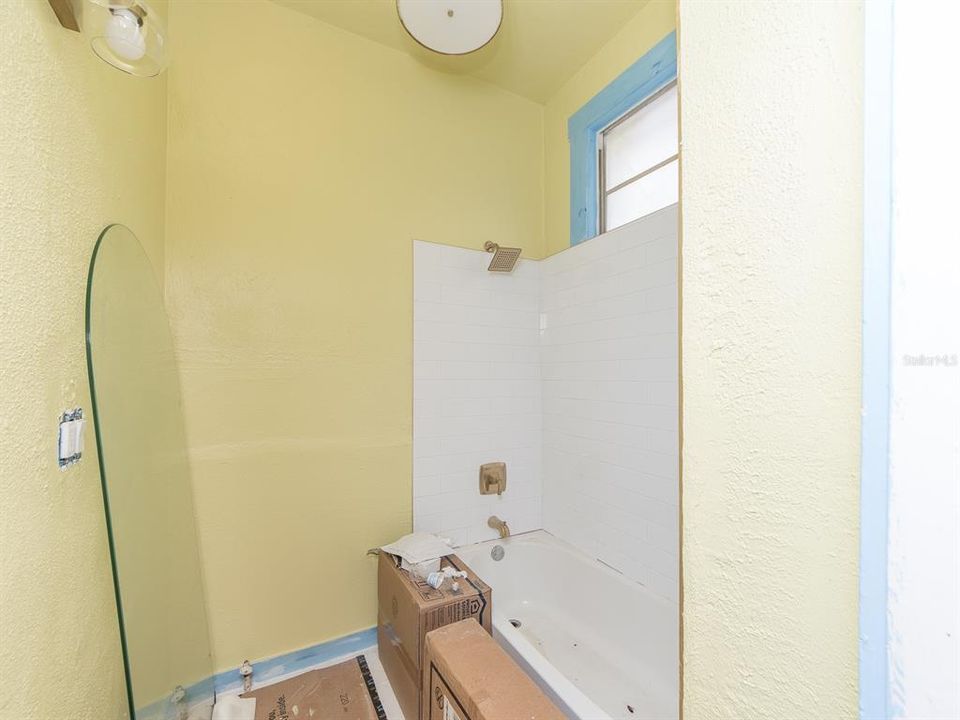 En Venta: $836,600 (6 camas, 0 baños, 2792 Pies cuadrados)