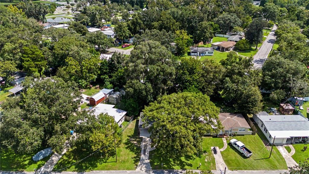 For Sale: $189,000 (2 beds, 1 baths, 720 Square Feet)