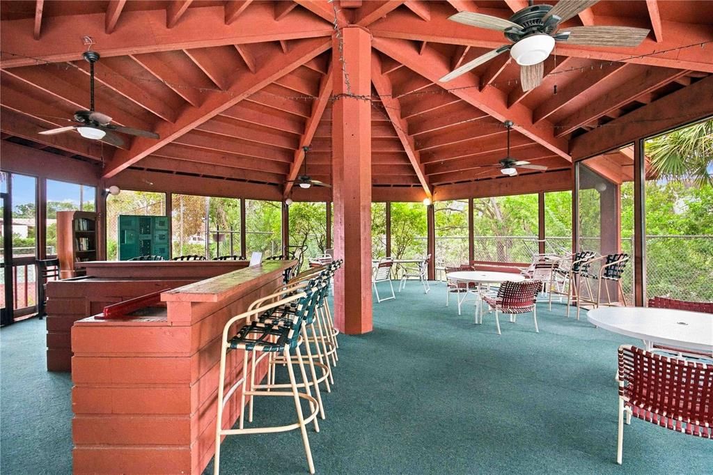 For Sale: $139,000 (2 beds, 2 baths, 1146 Square Feet)