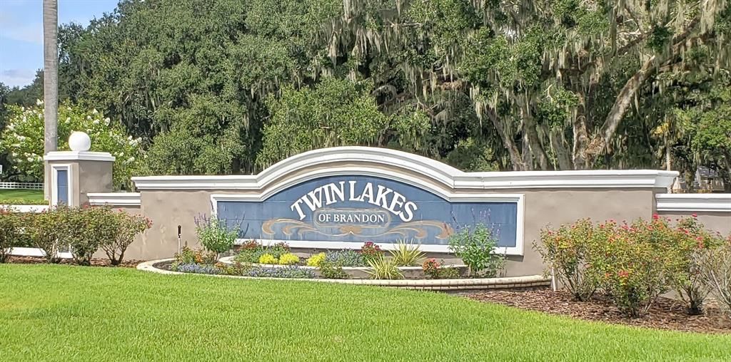 For Rent: $3,495 (4 beds, 3 baths, 2876 Square Feet)