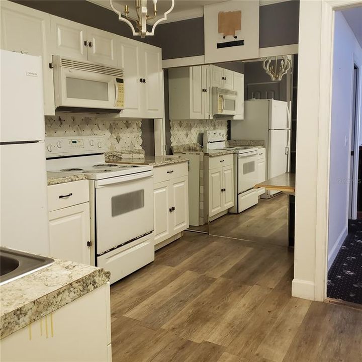 For Rent: $3,495 (4 beds, 3 baths, 2876 Square Feet)
