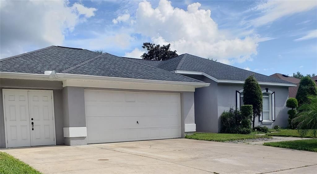 For Rent: $3,495 (4 beds, 3 baths, 2876 Square Feet)