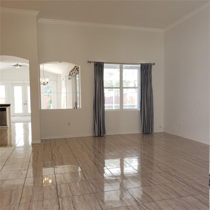 For Rent: $3,495 (4 beds, 3 baths, 2876 Square Feet)