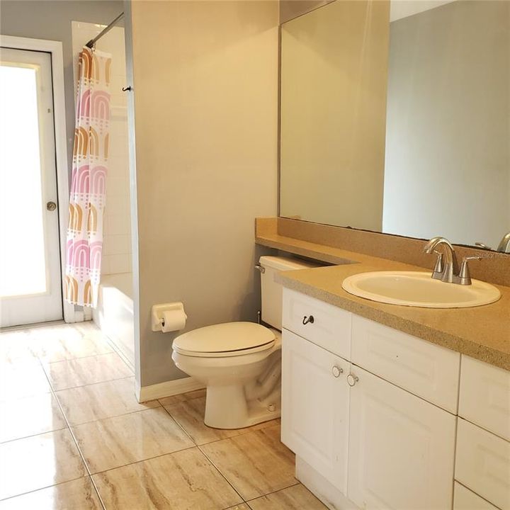 For Rent: $3,495 (4 beds, 3 baths, 2876 Square Feet)