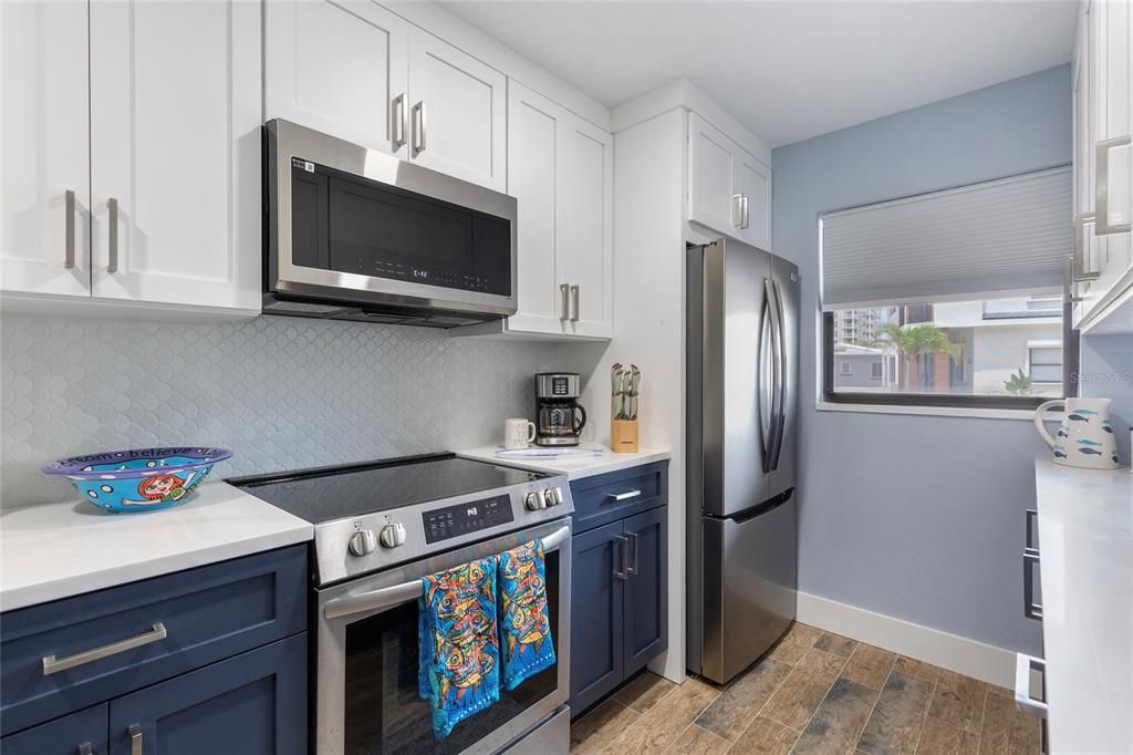 В аренду: $3,950 (2 спален, 2 ванн, 1103 Квадратных фут)