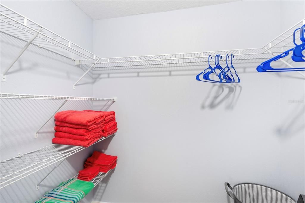 В аренду: $3,950 (2 спален, 2 ванн, 1103 Квадратных фут)