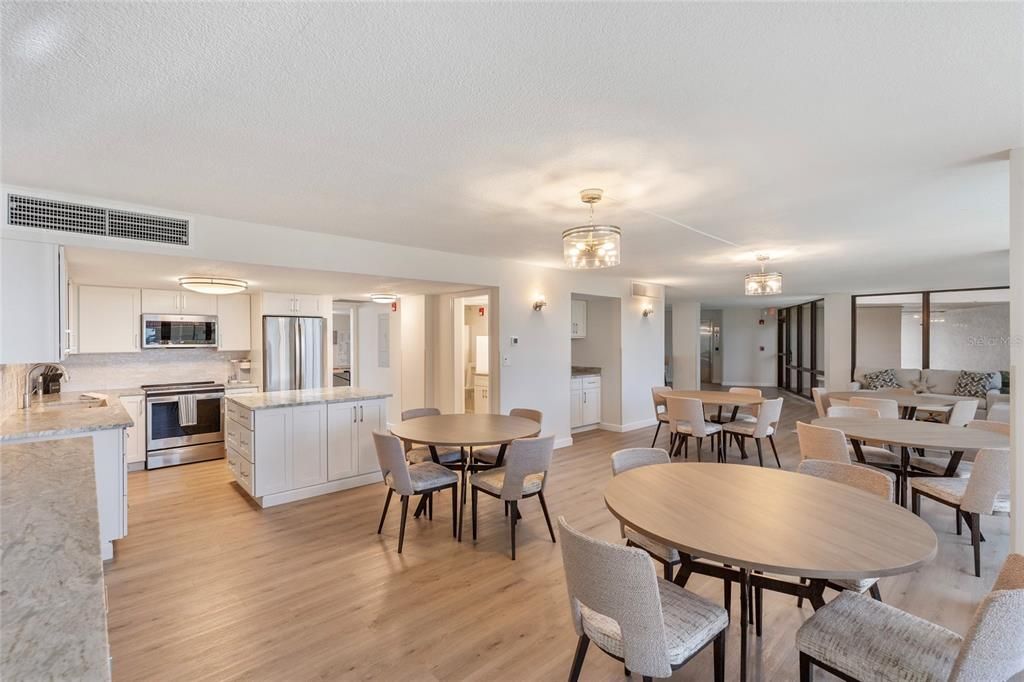В аренду: $3,950 (2 спален, 2 ванн, 1103 Квадратных фут)