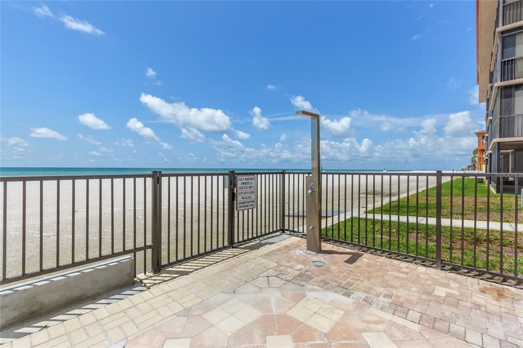 В аренду: $3,950 (2 спален, 2 ванн, 1103 Квадратных фут)