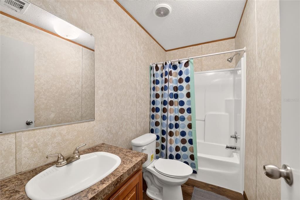 En Venta: $199,999 (2 camas, 2 baños, 728 Pies cuadrados)