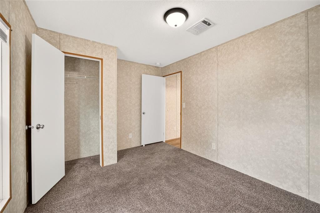 En Venta: $199,999 (2 camas, 2 baños, 728 Pies cuadrados)