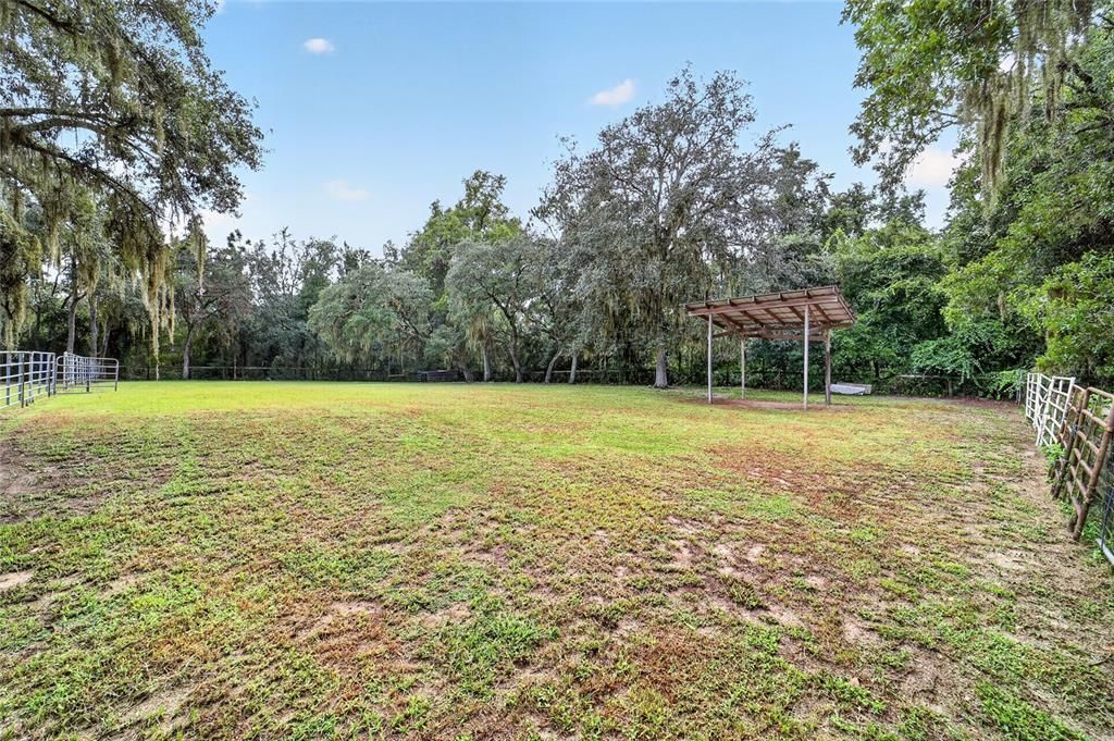 En Venta: $199,999 (2 camas, 2 baños, 728 Pies cuadrados)
