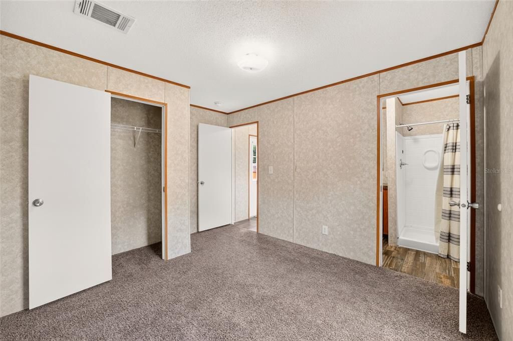 En Venta: $199,999 (2 camas, 2 baños, 728 Pies cuadrados)