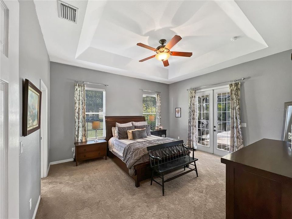 For Sale: $525,000 (4 beds, 3 baths, 2294 Square Feet)