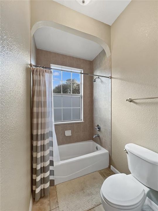 For Sale: $525,000 (4 beds, 3 baths, 2294 Square Feet)