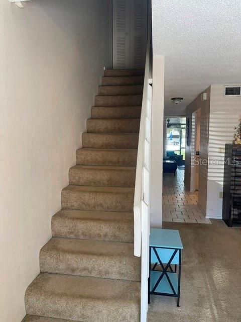 На продажу: $89,000 (2 спален, 2 ванн, 1252 Квадратных фут)