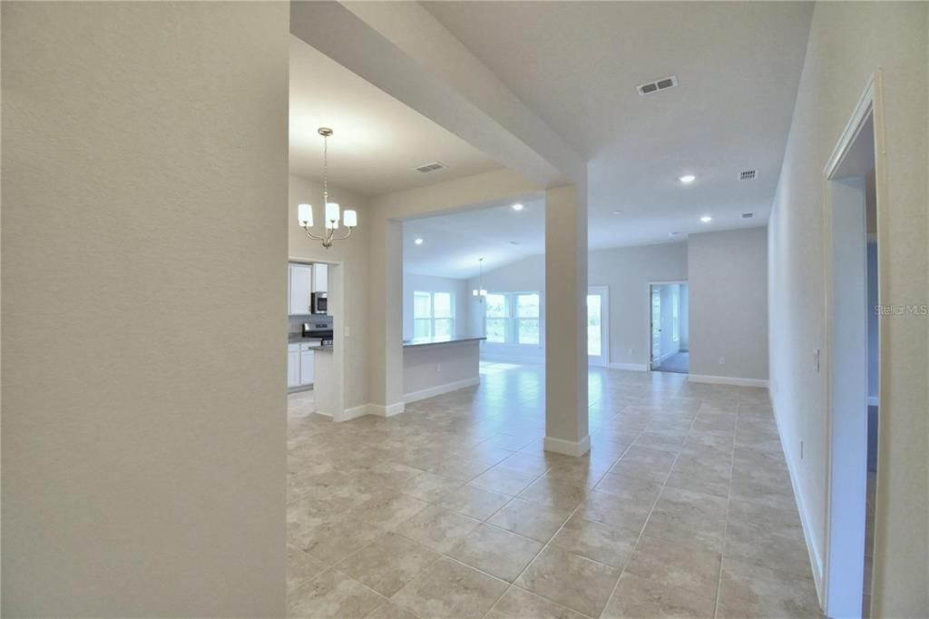 For Sale: $367,955 (3 beds, 2 baths, 1970 Square Feet)
