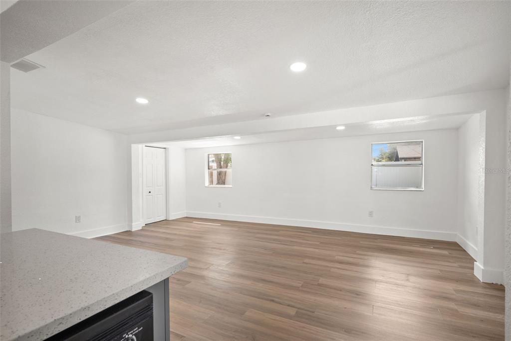 For Rent: $3,300 (3 beds, 2 baths, 1389 Square Feet)