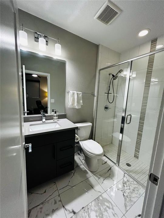 For Rent: $4,950 (3 beds, 3 baths, 1972 Square Feet)