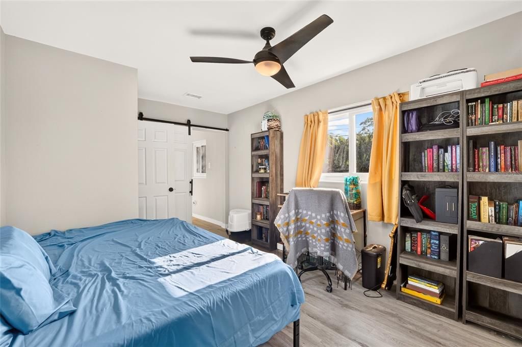 For Sale: $317,000 (4 beds, 2 baths, 1660 Square Feet)