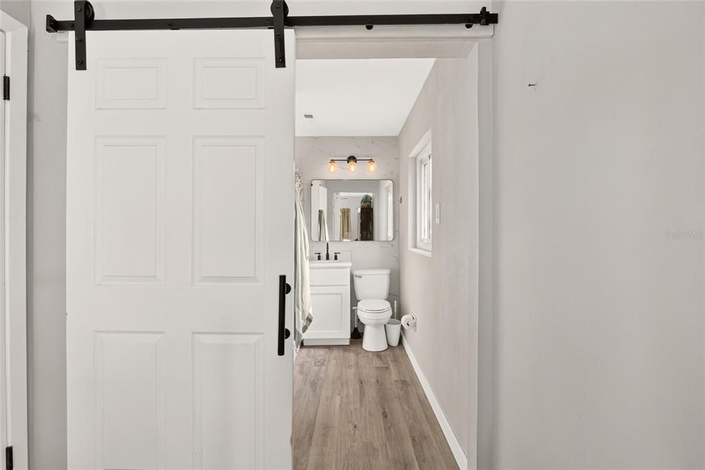 For Sale: $317,000 (4 beds, 2 baths, 1660 Square Feet)