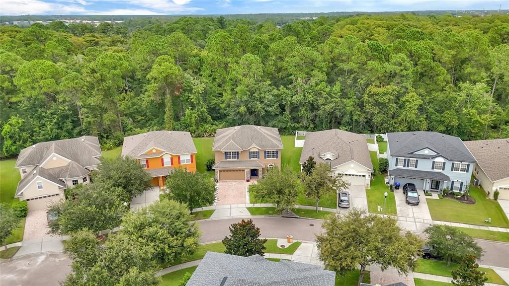 For Sale: $549,000 (5 beds, 3 baths, 2495 Square Feet)