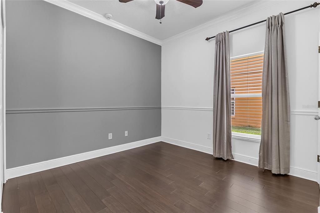 For Sale: $549,000 (5 beds, 3 baths, 2495 Square Feet)