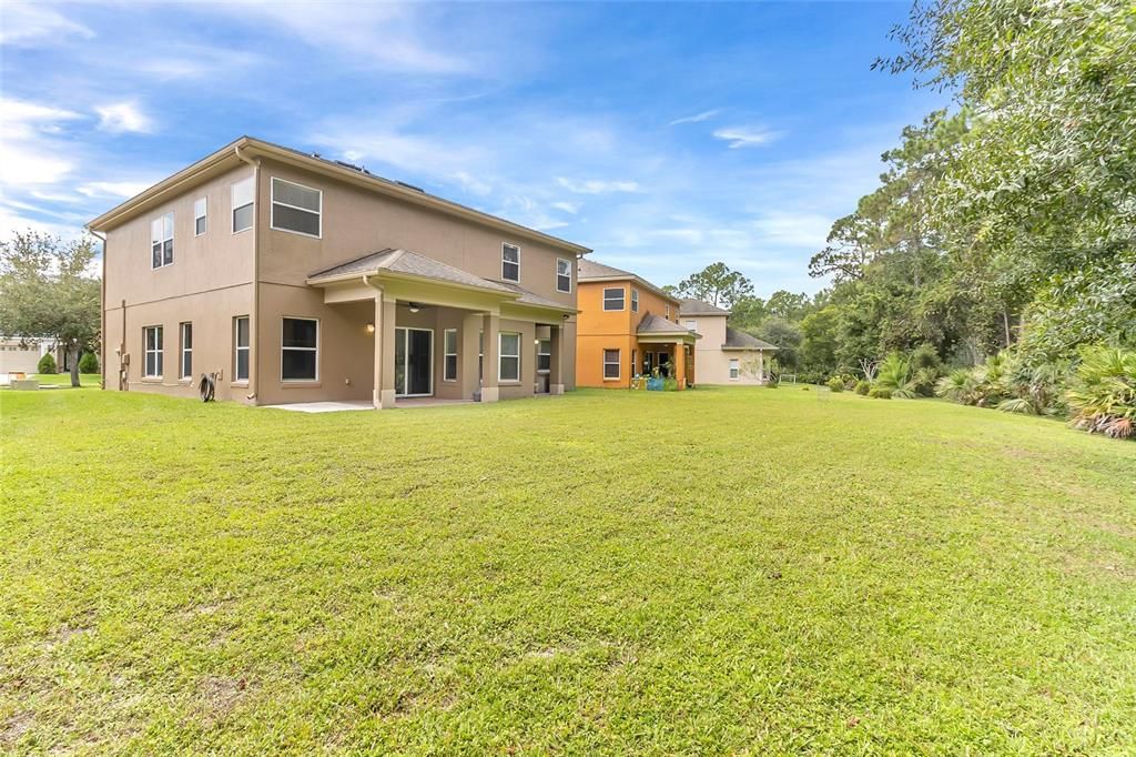 For Sale: $549,000 (5 beds, 3 baths, 2495 Square Feet)