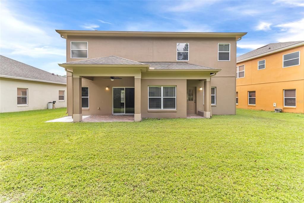 For Sale: $549,000 (5 beds, 3 baths, 2495 Square Feet)
