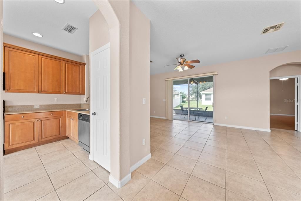 For Sale: $369,900 (3 beds, 2 baths, 1560 Square Feet)