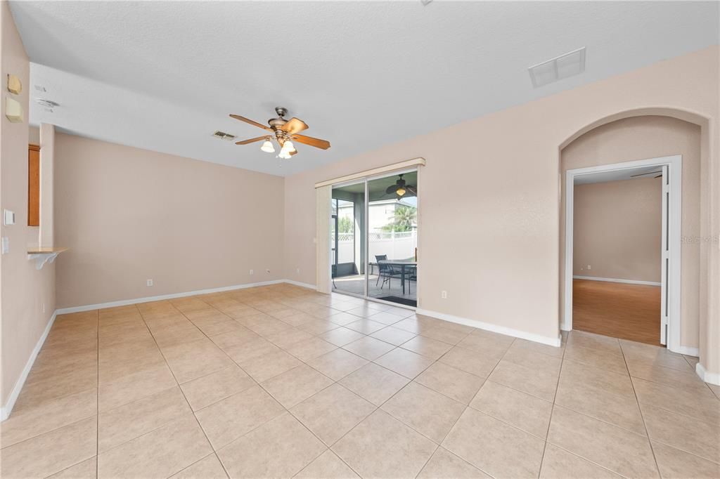 For Sale: $369,900 (3 beds, 2 baths, 1560 Square Feet)