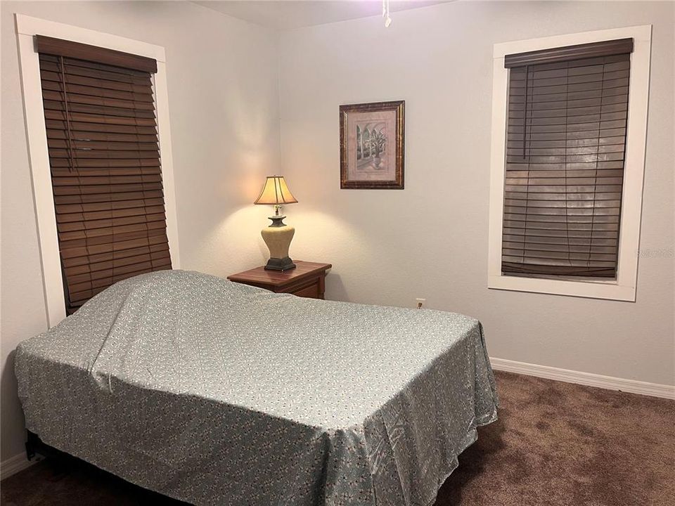 For Rent: $2,150 (3 beds, 2 baths, 1089 Square Feet)