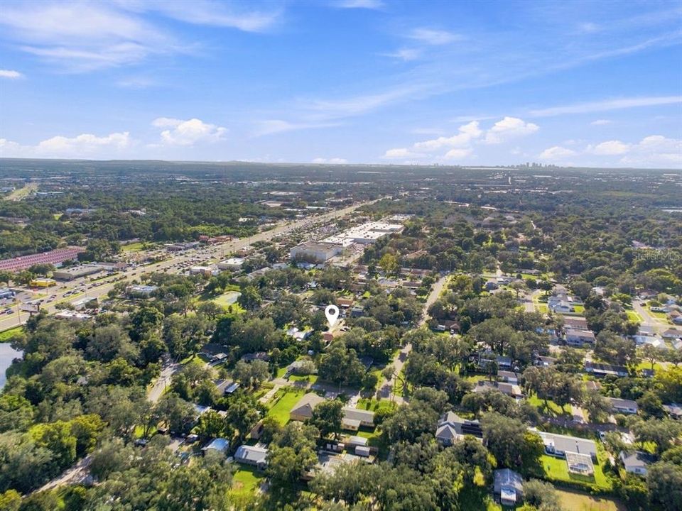 Activo con contrato: $389,900 (4 camas, 2 baños, 1728 Pies cuadrados)
