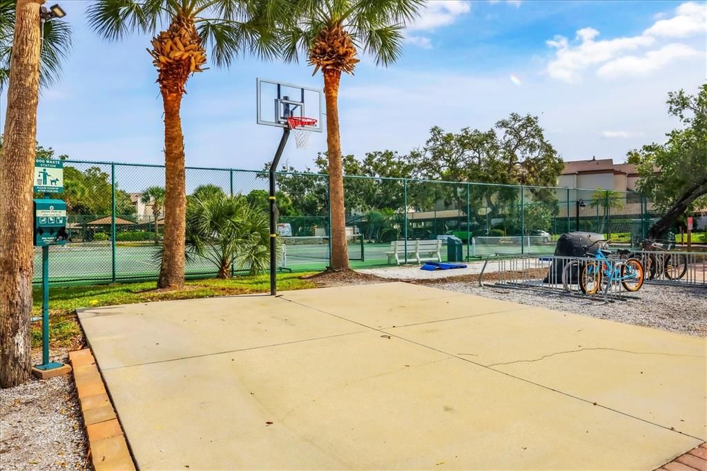 En Venta: $575,000 (2 camas, 1 baños, 860 Pies cuadrados)