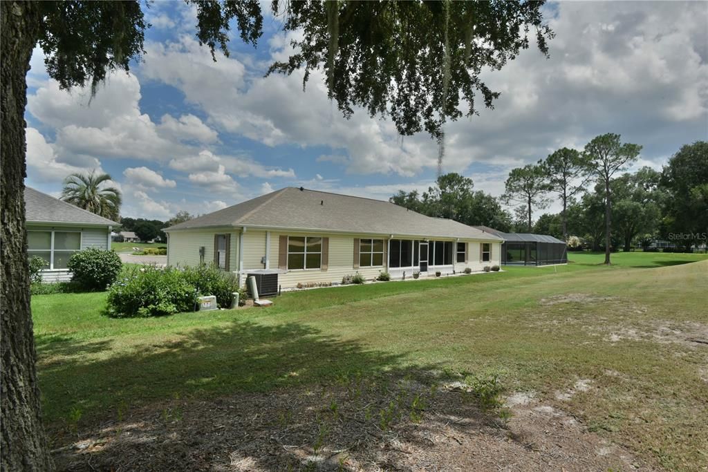 Activo con contrato: $435,000 (2 camas, 2 baños, 1820 Pies cuadrados)