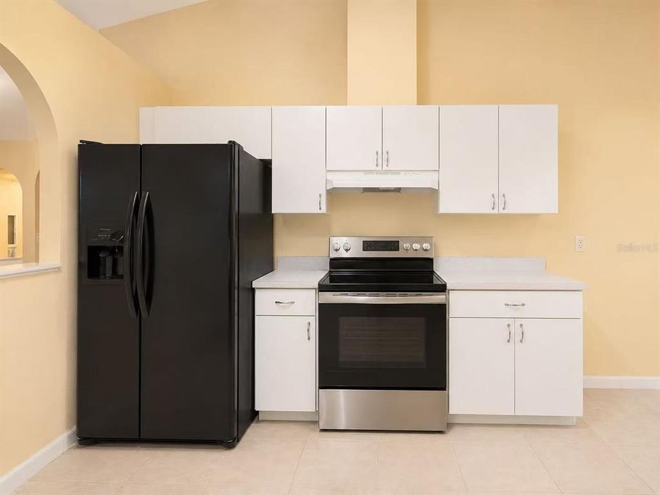 For Sale: $359,000 (3 beds, 2 baths, 1292 Square Feet)